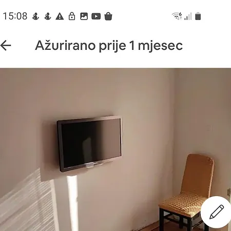 Homestay Room B Split